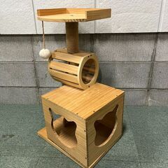 木製 キャットタワー ペット用品 猫 幅40cm×奥行33cm×高さ68cm の画像