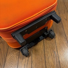 スーツケースの画像