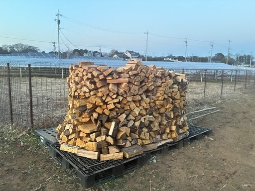 薪?広葉樹　　乾燥済　300キロ