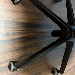 譲渡可能 昇降オフィス椅子の画像