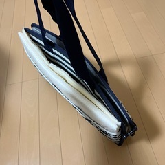 持ち運び用ベビーベッドの画像