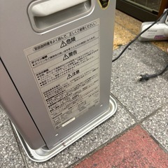 タンク満タンサービス　石油ファンヒーター　動作品の画像