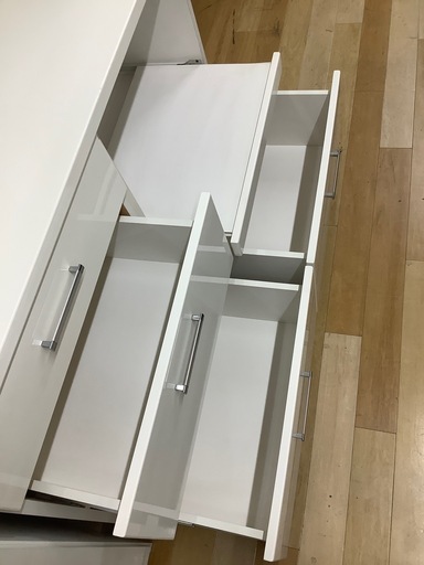 【トレファク　ラパーク岸和田店】レンジボード　4枚扉　ホワイト