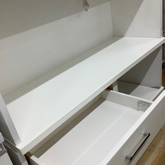 【トレファク　ラパーク岸和田店】レンジボード　4枚扉　ホワイトの画像