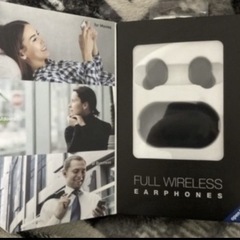 16.完全ワイヤレスイヤホン　ブラックの画像