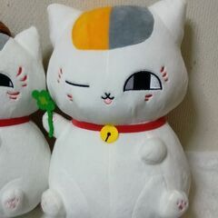 夏目友人帳　ニャンコ探偵白黒2個＆ニャンコ先生クロバーぬいぐるみの画像