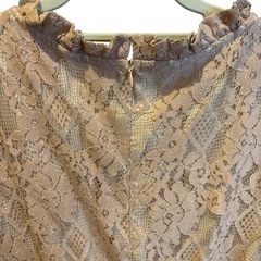 
結婚式用ドレスなどの画像