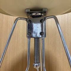 DULTON社製のカウンターチェアの画像