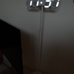 デジタル時計　スタンド型の画像