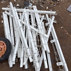 フェンスまだまだ綺麗なのでDIY出来る方使ってみてくださいの画像