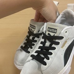 PUMA 厚底23.0の画像