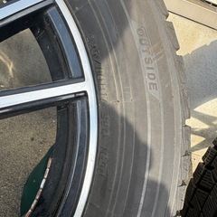アルファード　スタッドレスタイヤの画像