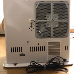 石油ファンヒーターの画像