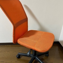 オフィスチェアの画像