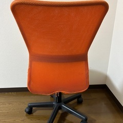 オフィスチェアの画像