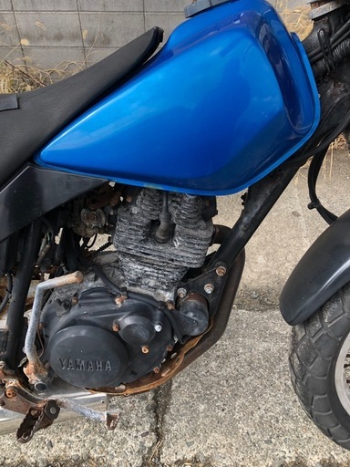 ヤマハ　TW200  書類付レストアベース車 海外で現役の絶版車】ヤマハ「TW200」アメリカでは昭和な角目で販売
