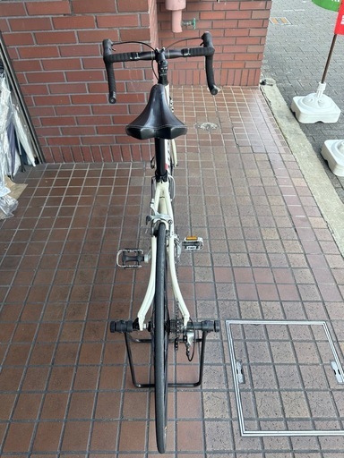 SPECIALIZED　軽量アルミフレーム　カーボンフォーク　2×9speed　SORA　ホワイト