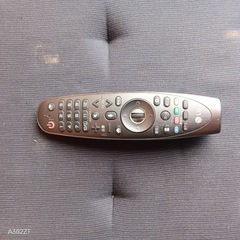 F☆N037送料無料  LG 展示品　液晶テレビ　65インチの画像