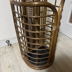 傘立て　籐　木製　エスニックの画像