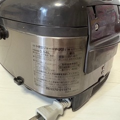 象印　炊飯器　3合の画像