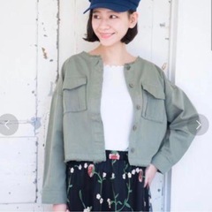 earth ノーカラー　ミリタリー　ブルゾン　カーキ　アウター　軽アウター　羽織の画像