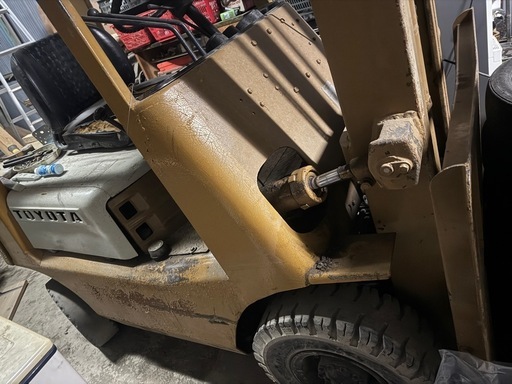 完売しましたありがとうございました買い得車❗️ トヨタフォークリフト1トン‼️