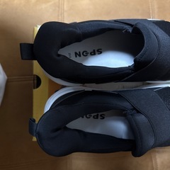 レディース　スリッポン　23.5cmの画像