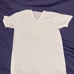 Ｖネックシャツ　3枚セットの画像