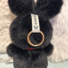サミュエル 黒うさぎ キラ目の画像