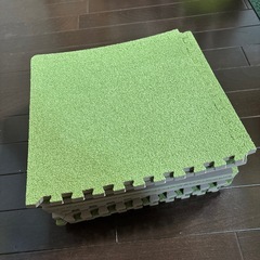 ⭐️新品⭐️ジョイントマット30cm✖️30cm　グリーンの画像