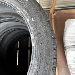 BRIDGESTONEスタッドレスタイヤの画像