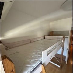 ベット　マットレスの画像