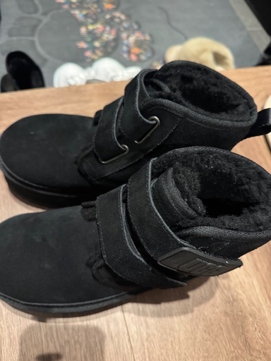 UGG ニューメル プラットフォーム 厚底 ムートンブーツ ブラック