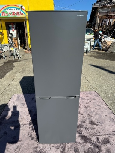 今週特別値引メーカー　アイリスオーヤマ型番　IRSE-16A-HA [グレー]年式　2022年製