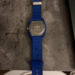 アディダス腕時計の画像