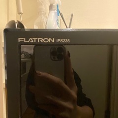 【引取りに来てくださる方限定】23インチモニターの画像