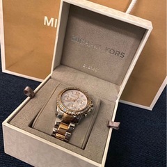 MICHEAL KORSの画像