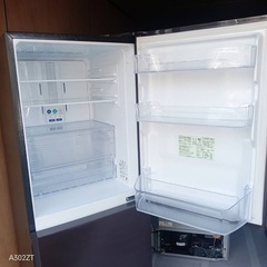 D103  送料設置無料   SHARP　最新モデル　大型冷蔵庫　280Lの画像