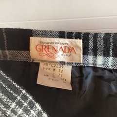 「未使用』GRENADAグレナダひだスカート（W；72cm） スカート チェック柄の画像