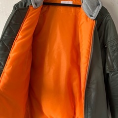 MA-1ジャンパーの画像