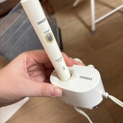 omron 電動歯ブラシの画像