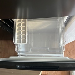 美品　SHARP 2022年　冷蔵庫　どっちもドア　埼玉県川口市から無料配達設置の画像