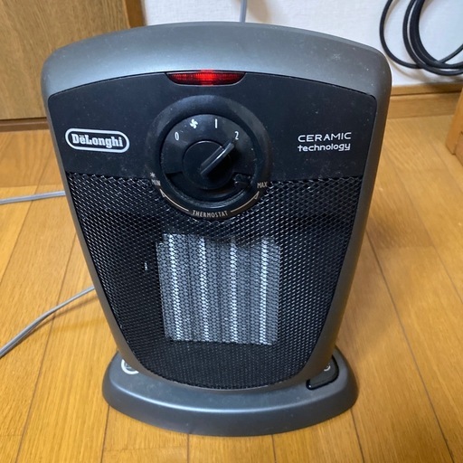 デロンギセラミックファンヒーター (高崎ベース) 備前片岡の季節、空調