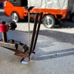 E-Value（イーバリュー）の卓上糸のこぎり ES-330Cです。 の画像