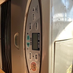 石油ファンヒーターの画像