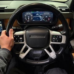 ランドローバー ディフェンダー110Ｓの画像