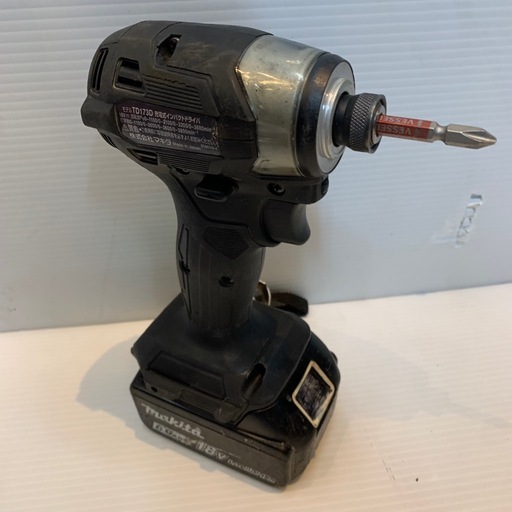 マキタ　インパクトドライバー　18V TD173D