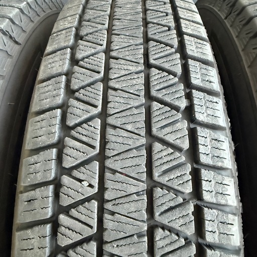 175/80R16ブリヂストン ブリザックDM-V3　スタッドレスタイヤ４本 ジムニー