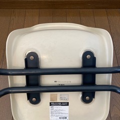 コクヨ　スタッキングチェア　FRP製　kokuyo 中古の画像