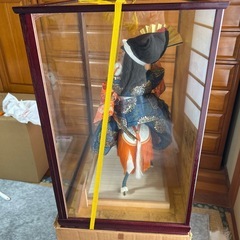 五月人形ケース入り（化粧箱付）の画像